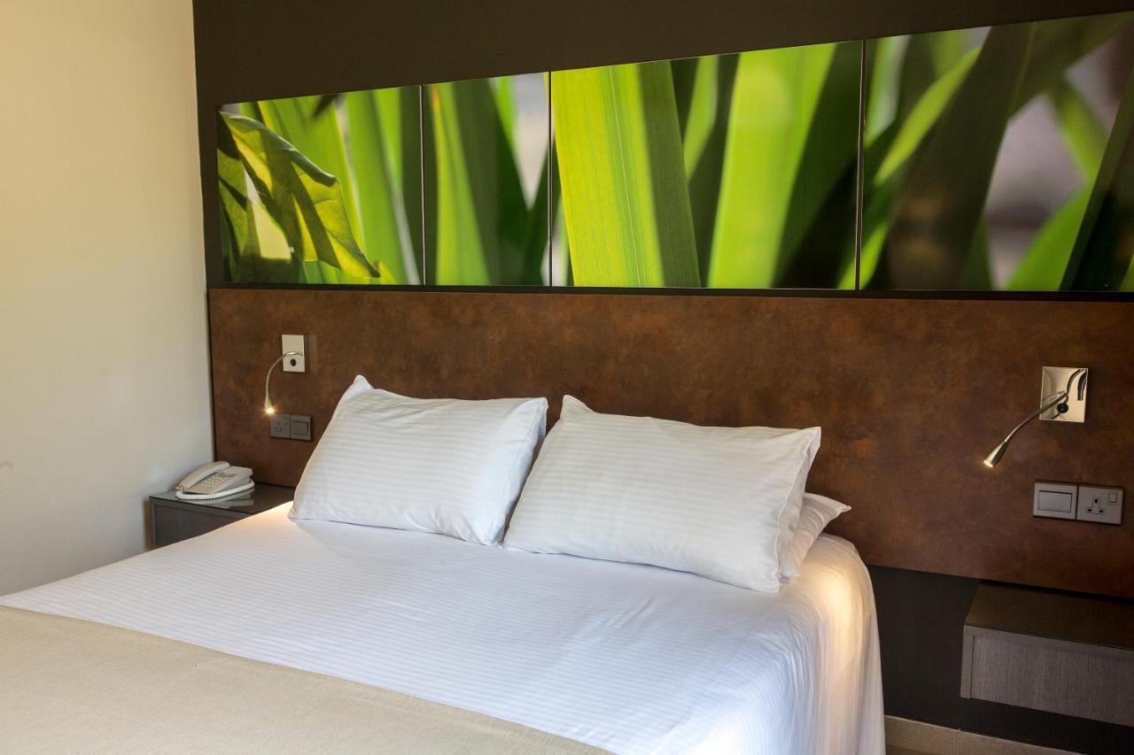 Mayfair Gardens Paphos Eksteriør bilde
