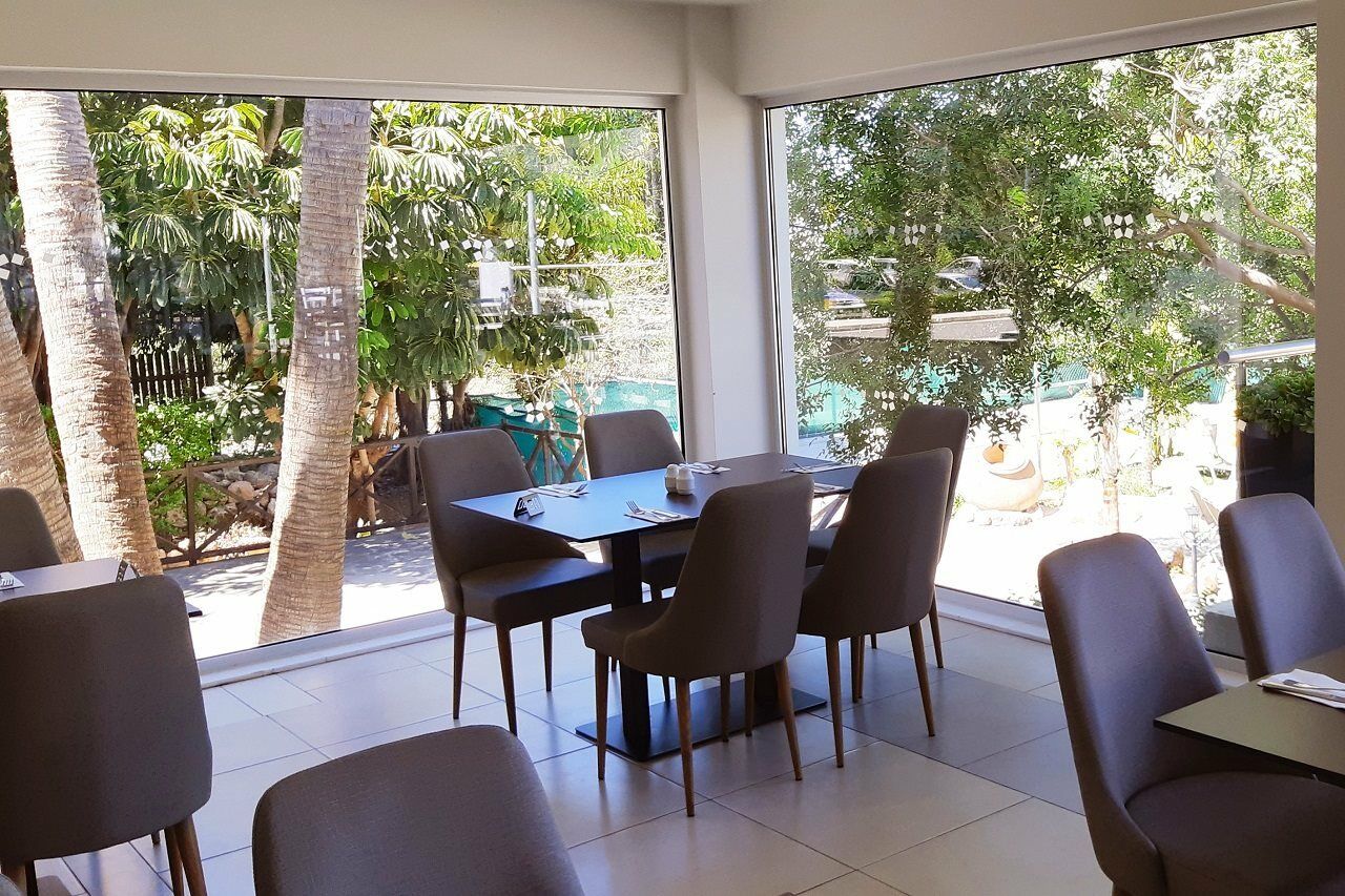 Mayfair Gardens Paphos Eksteriør bilde